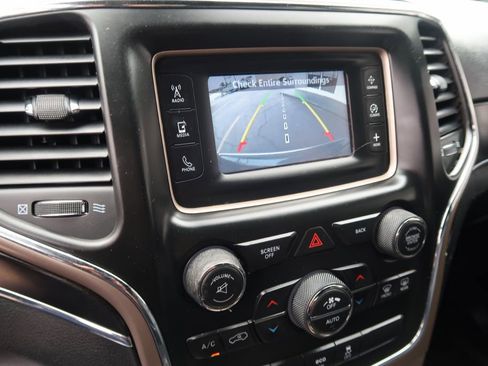 Used 2014 Jeep Grand Cherokee Limited image 14