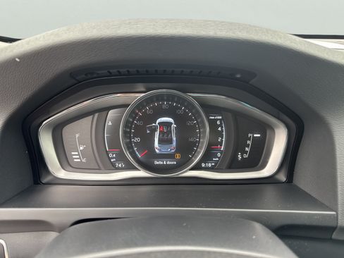 Used 2016 Volvo S60 T5 Inscription Platinum w/ Climate Package FWD image 14