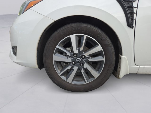 Used 2025 Nissan Versa SV w/ Trunk Package FWD image 9