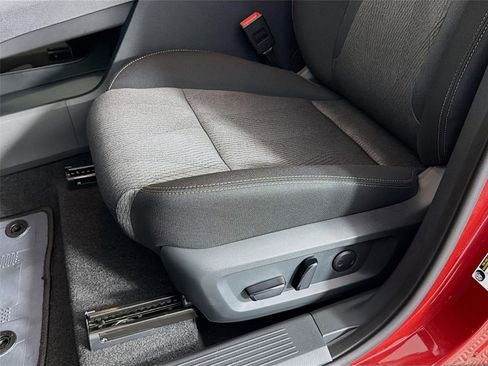 New 2026 Nissan Rogue SV FWD image 19