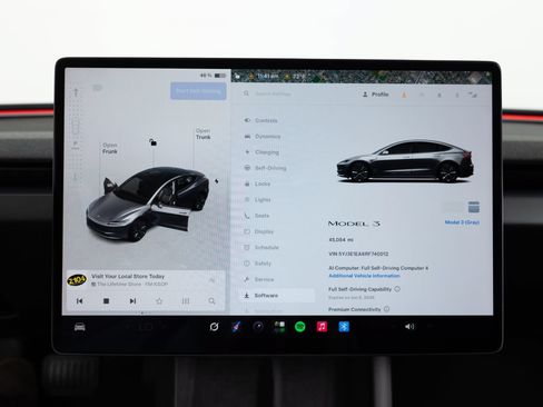 Used 2024 Tesla Model 3 Standard Range RWD image 35