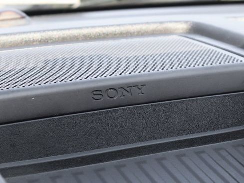 Used 2017 Ford F350 Lariat w/ Chrome Package image 26