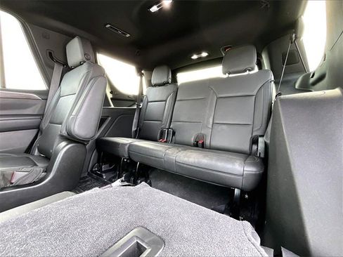 Used 2021 Chevrolet Tahoe Z71 image 17