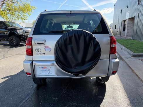 Used 2004 Toyota RAV4 2WD image 4