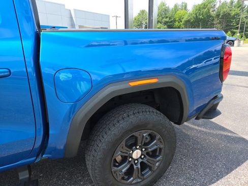 Used 2024 GMC Canyon Elevation w/ Convenience Package AWD/4WD image 40