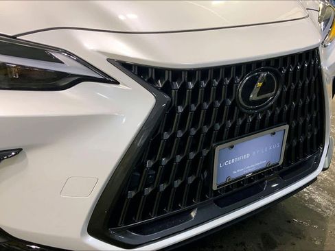 Certified 2025 Lexus NX 350 AWD w/ Premium Package image 29