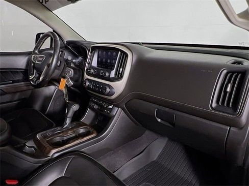 Used 2021 GMC Canyon Denali image 37