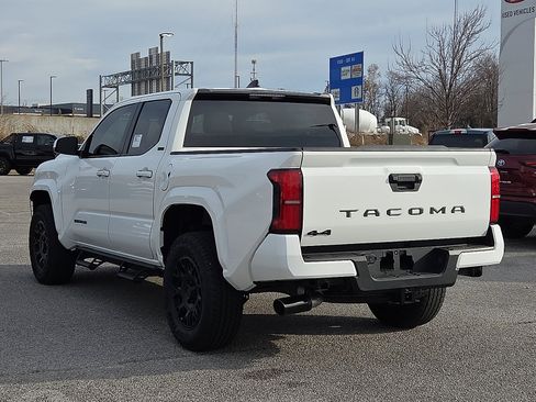 New 2026 Toyota Tacoma SR5 image 3