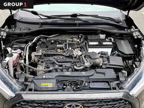 Certified 2022 Toyota Corolla Cross LE w/ Black Badges Package (TMS) AWD/4WD image 30