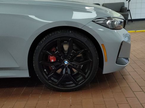 Used 2026 BMW 330i Sedan w/ M Sport Package RWD image 11
