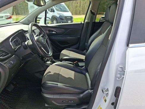 Used 2019 Buick Encore Preferred image 13