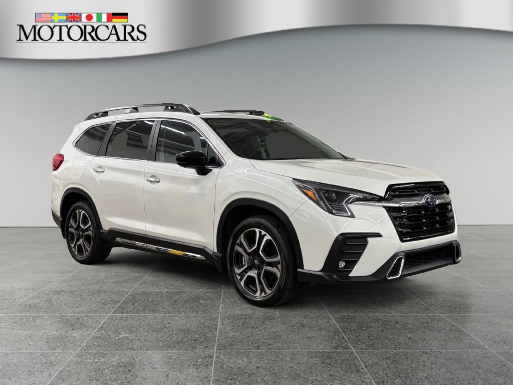 Used 2024 Subaru Ascent Touring AWD/4WD image 1