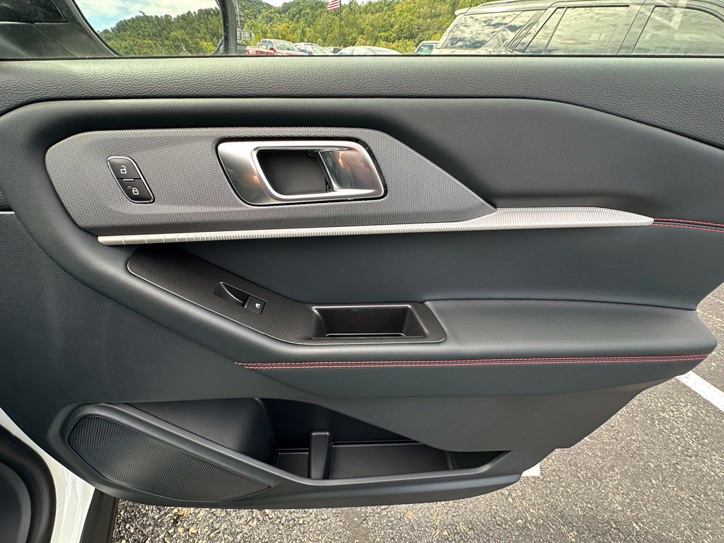 New 2027 Ford Explorer ST-Line AWD/4WD image 23