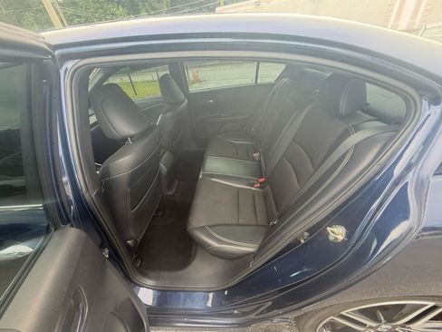 Used 2016 Honda Accord Sport image 23