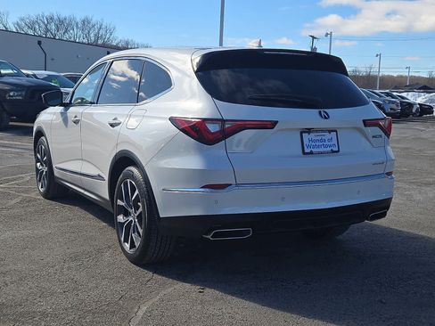 Used 2023 Acura MDX SH-AWD w/ Technology Package image 7