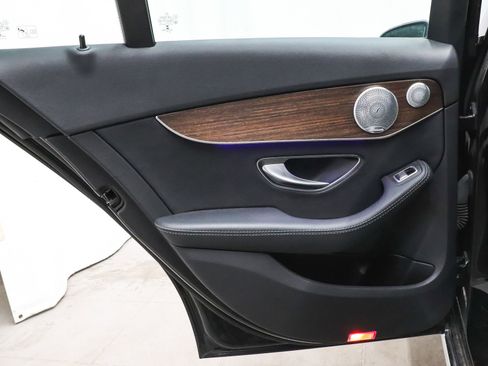 Used 2020 Mercedes-Benz C 300 4MATIC Sedan image 16