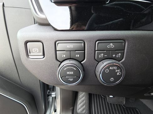 New 2026 Chevrolet Silverado 1500 LT image 21