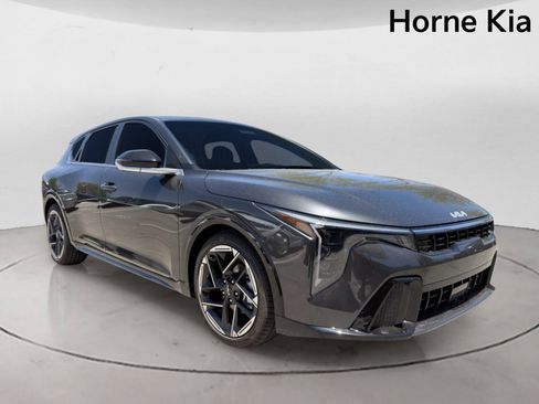 New 2026 Kia K4 EX FWD image 2