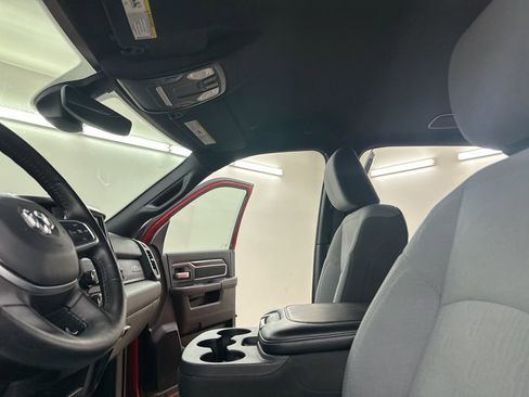 Used 2024 RAM 2500 Big Horn w/ Bed Utility Group image 32