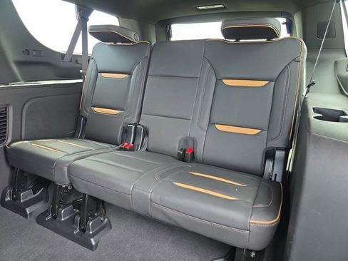 Used 2023 GMC Yukon XL AT4 w/ AT4 Premium Package image 11