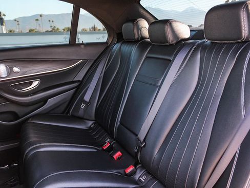 Used 2019 Mercedes-Benz E 450 4MATIC Sedan image 19