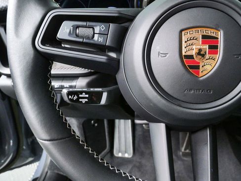 Used 2023 Porsche 911 GT3 RWD image 10