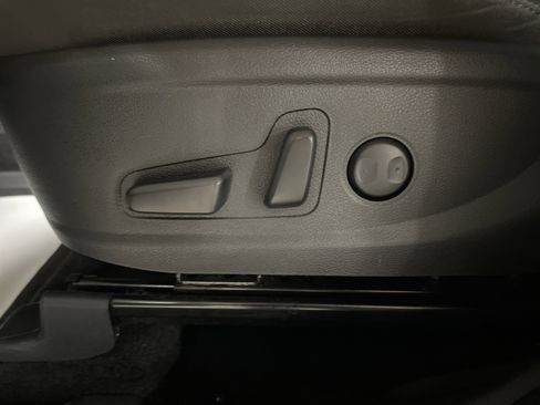 Used 2022 Hyundai Santa Fe Blue image 10