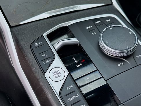 Used 2023 BMW 330i xDrive Sedan image 16