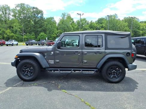 Used 2020 Jeep Wrangler Unlimited Sport AWD/4WD image 4
