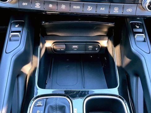 Used 2023 Kia Telluride S w/ S Sunroof Package image 17