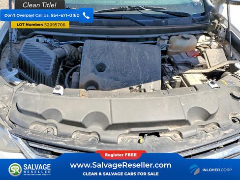 Used 2019 Chevrolet Traverse LT w/ LT Premium Package FWD image 16