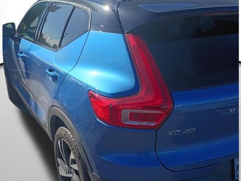 Used 2021 Volvo XC40 T5 R-Design w/ Advanced Package image 50