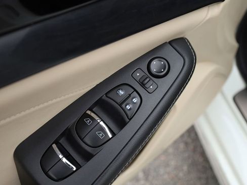 Used 2023 Nissan Maxima Platinum w/ Sport Mat Group image 24