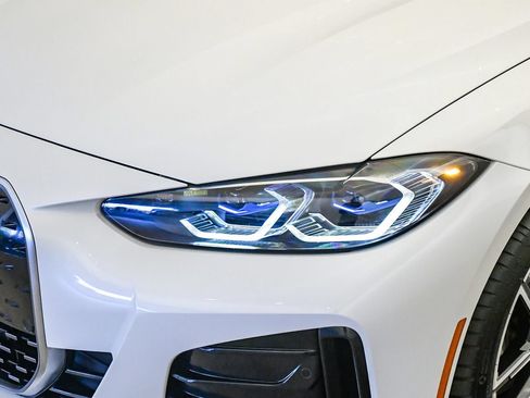 Used 2023 BMW i4 eDrive40 w/ M Sport Package RWD image 9