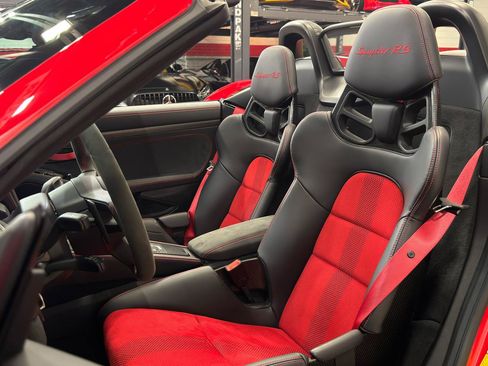 Used 2025 Porsche 718 Boxster Spyder RS RWD image 16