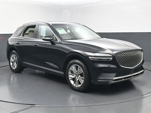 Used 2023 Genesis GV70 2.5T AWD/4WD image 3