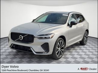 Used 2024 Volvo XC60 B5 Plus AWD/4WD video 1