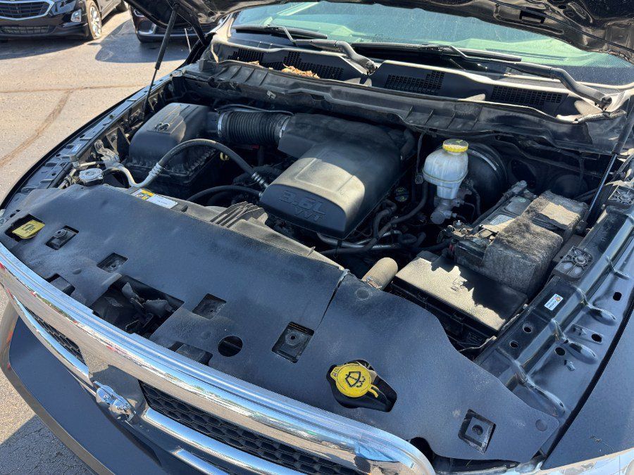 Used 2019 RAM 1500 ST w/ SXT Appearance Group AWD/4WD image 21