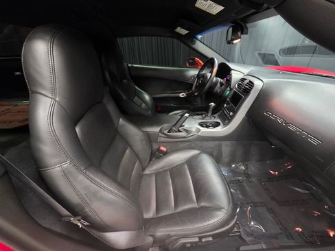 Used 2007 Chevrolet Corvette Coupe w/ Preferred Equipment Group RWD image 29