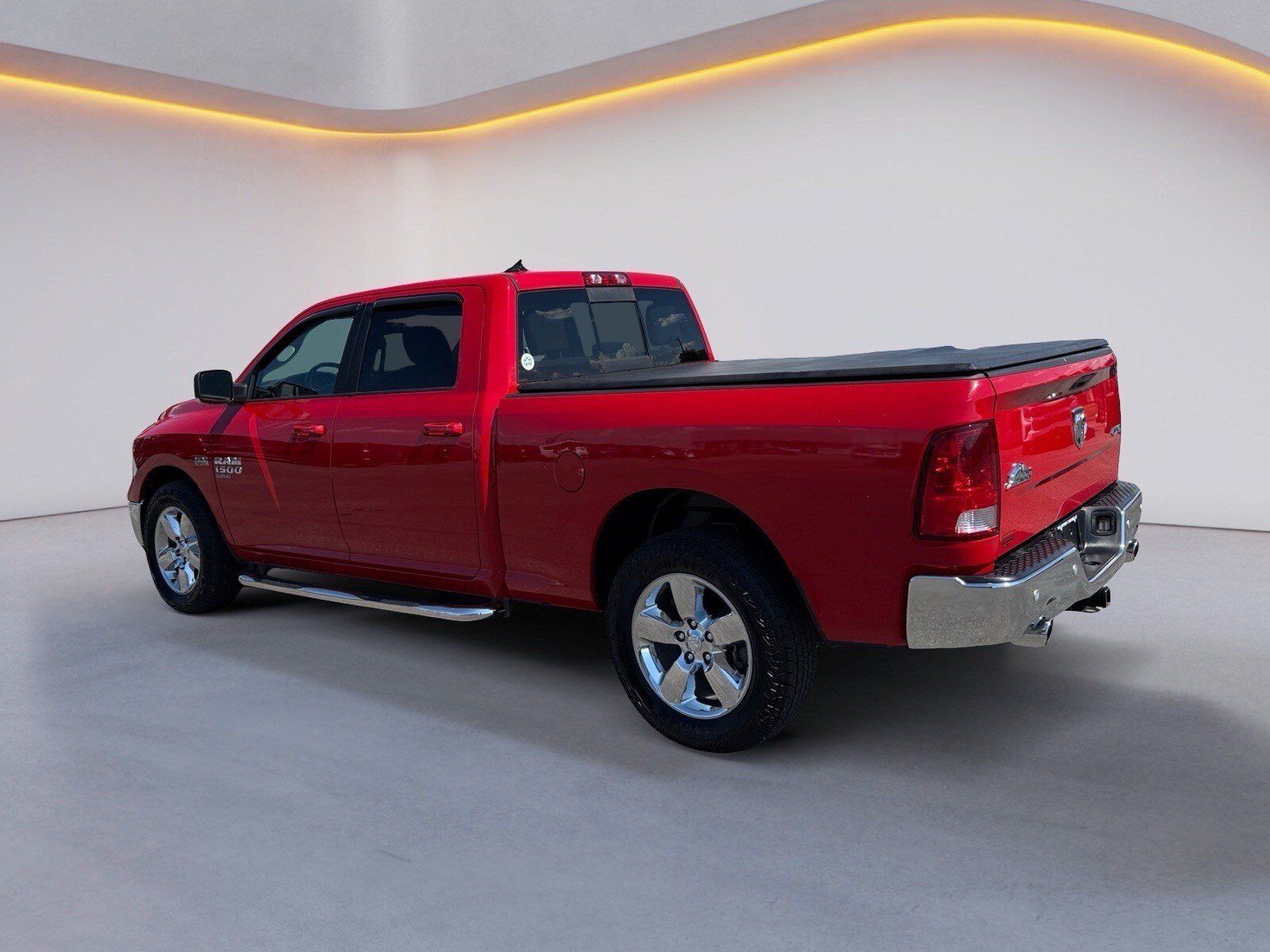 Used 2019 RAM 1500 Big Horn AWD/4WD image 5