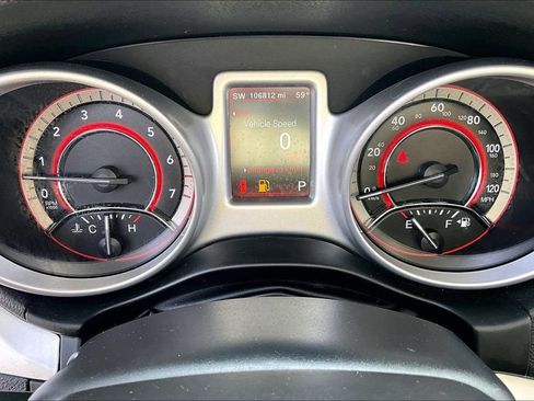 Used 2019 Dodge Journey GT image 28