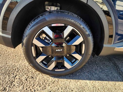 Used 2027 Kia Telluride S w/ Towing Package FWD image 11