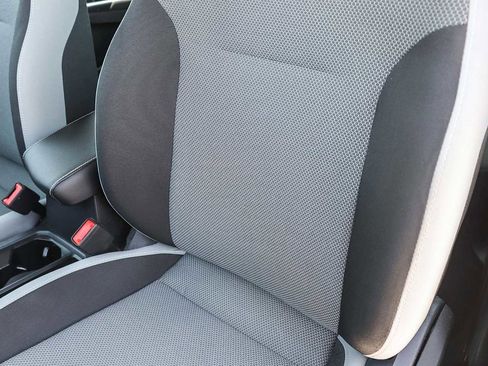 Used 2022 Volkswagen Taos S w/ IQ Drive S Package image 17