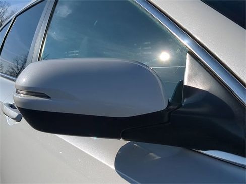 Used 2021 Honda CR-V EX-L image 11