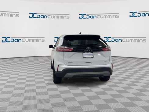 Used 2024 Ford Edge SEL AWD/4WD image 7