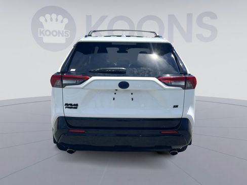 Used 2023 Toyota RAV4 SE w/ Weather & Moonroof Package AWD/4WD image 5