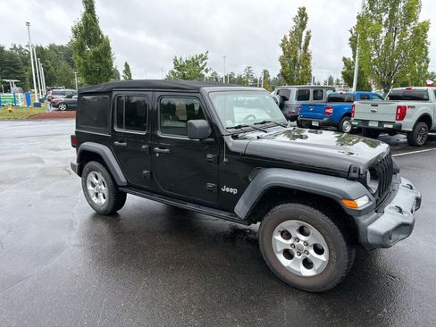 Used 2019 Jeep Wrangler Unlimited Sport S AWD/4WD image 6
