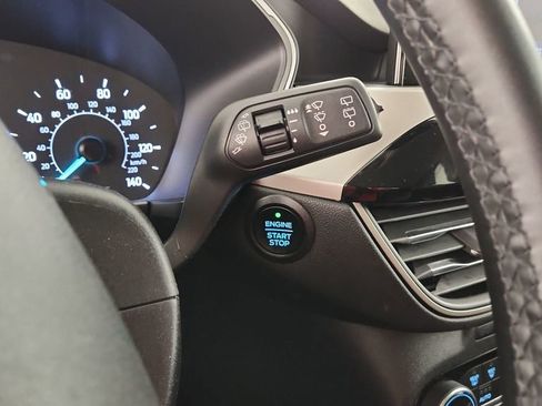 Used 2022 Ford Escape SEL image 21