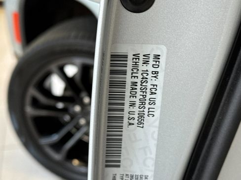 Used 2024 Jeep Grand Wagoneer L Series II w/ Quick Order Packagew 28T AWD/4WD image 31