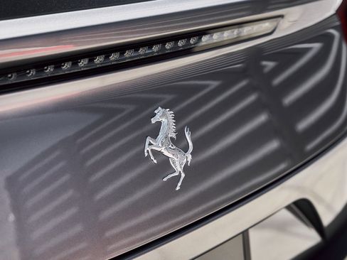 Used 2020 Ferrari GTC4Lusso V12 image 13